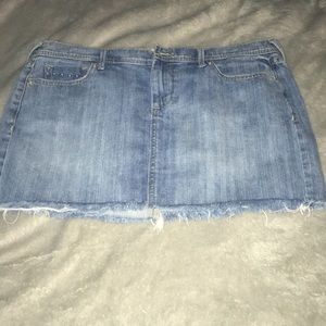 Old Navy Denim skirt
